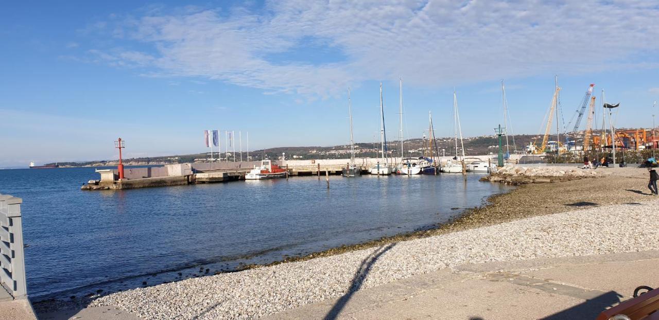 Koper Center Apartment Near-Beach-Free-Garage-Parking エクステリア 写真